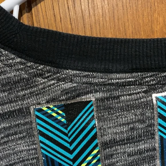 PINK Victoria’s Secret Varsity Crew Sweatshirt HTF - Picture 6 of 8